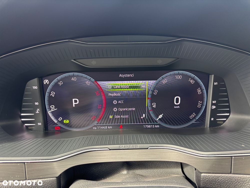 Skoda Superb 2.0 TDI SCR Style DSG - 25