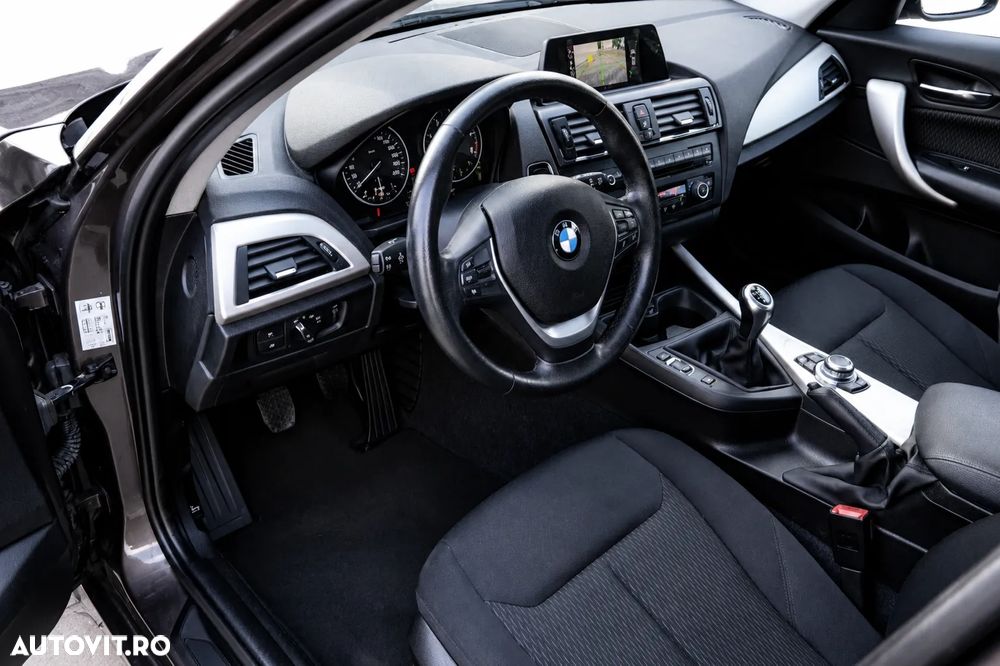 BMW Seria 1 120d - 21