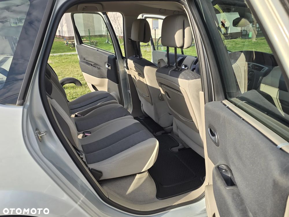 Renault Scenic 1.6 Exception - 7