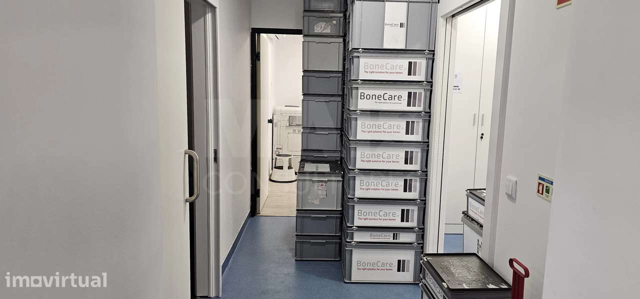 Armazém ou Escritório Serviços em Alfragide com 100m2 - Grande imagem: 5/23