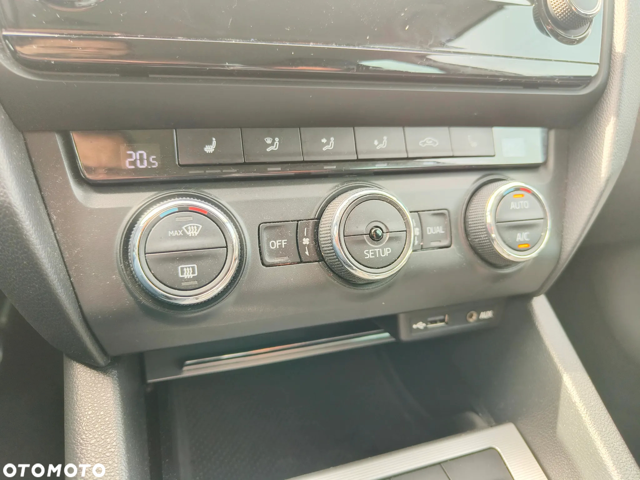 Skoda Octavia 2.0 TDI Style DSG - 17
