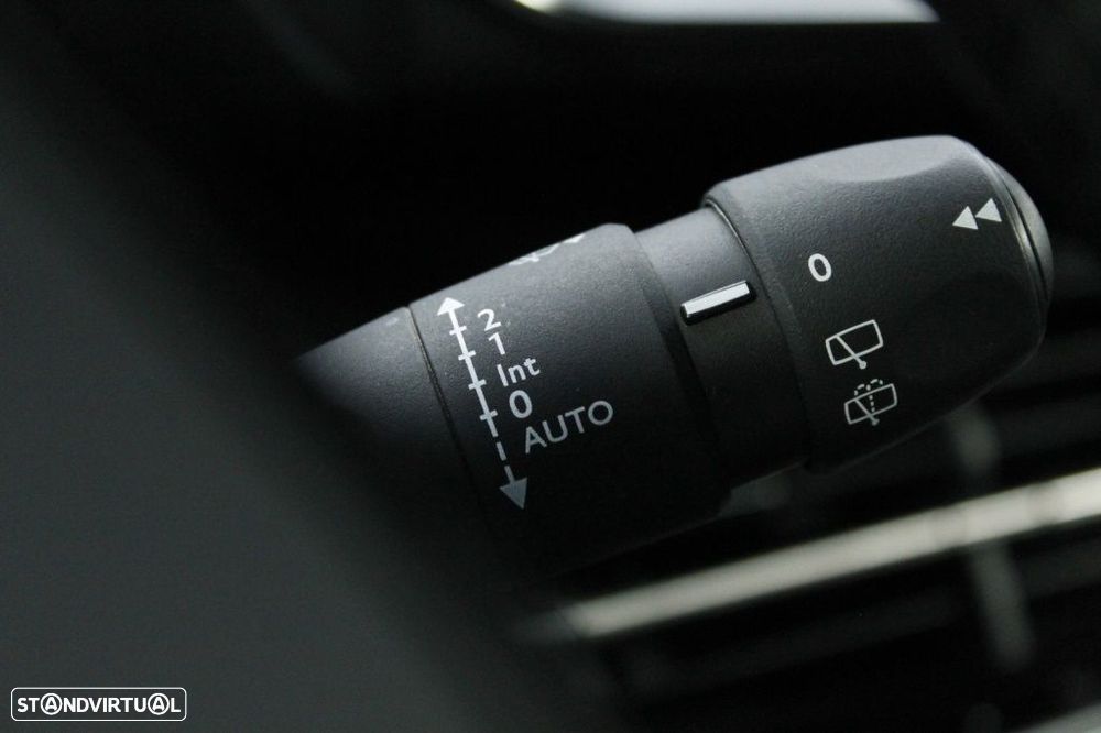 Peugeot 2008 1.2 PureTech Active - 26