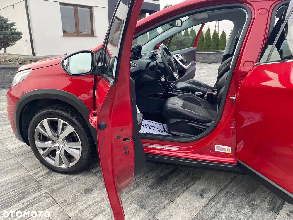 Peugeot 2008 PureTech 110 GPF Stop&Start EAT6 Crossway - 23