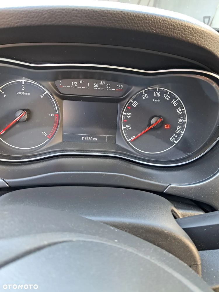 Opel Corsa - 11