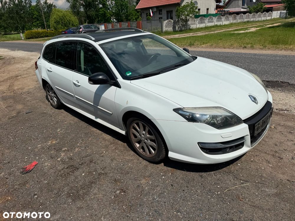 Renault Laguna dCi 150 FAP Start-Stop Dynamique - 4