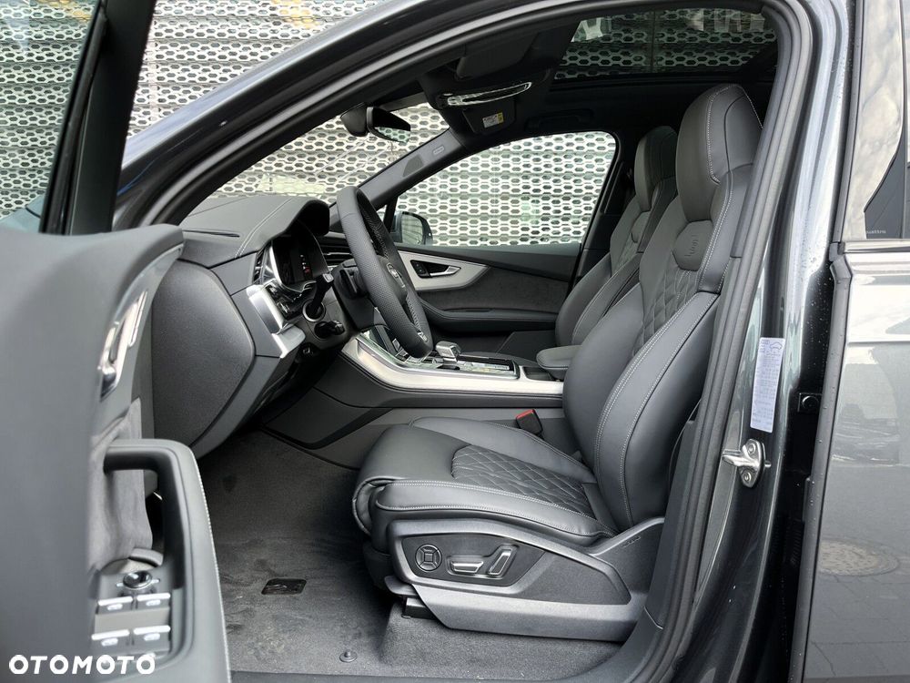 Audi Q7 - 15
