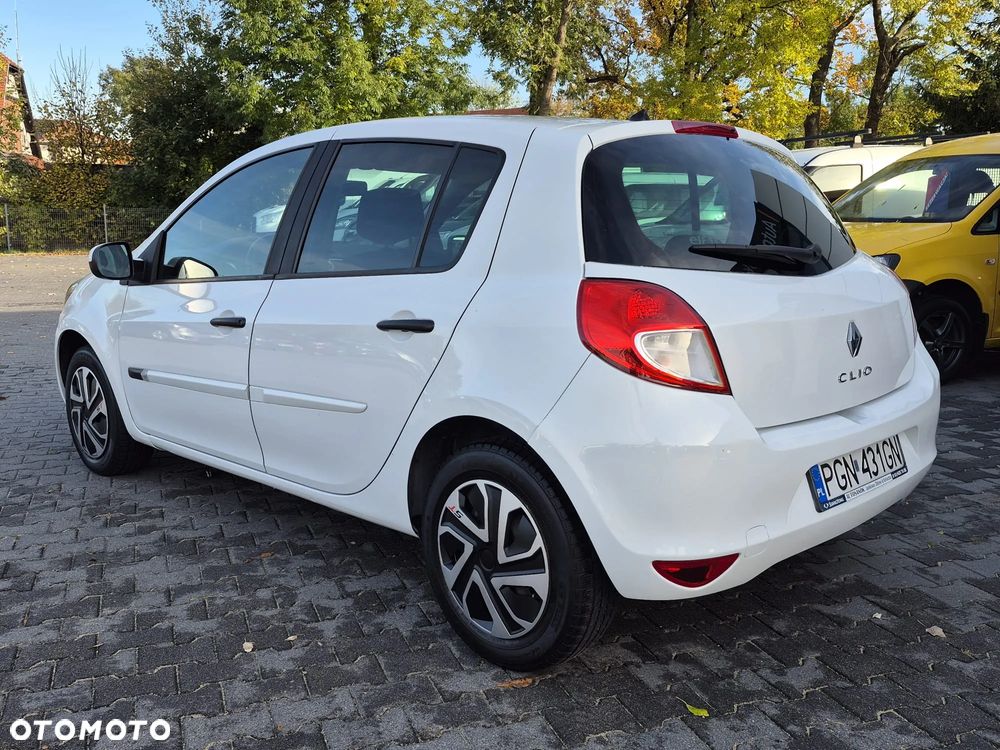 Renault Clio 1.5 dCi Dynamique - 6