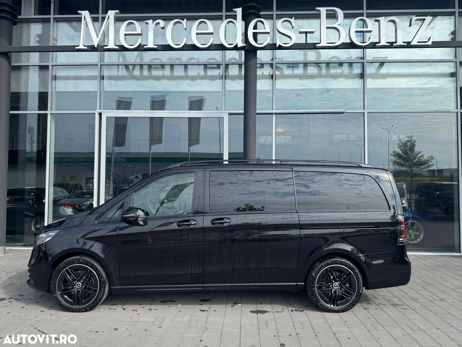Mercedes-Benz V 300 d Combi Lung 237 CP AWD 9AT Exclusive - 3