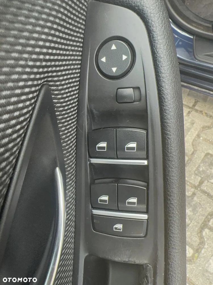 BMW Seria 5 520d Touring - 14