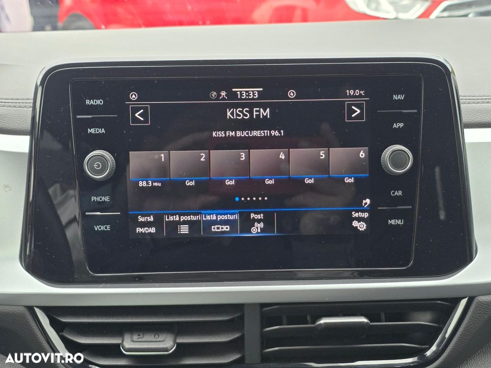 Volkswagen T-ROC - 17