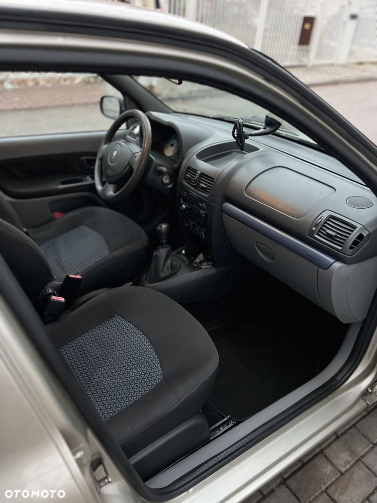 Renault Thalia 1.2 16V Alize - 6