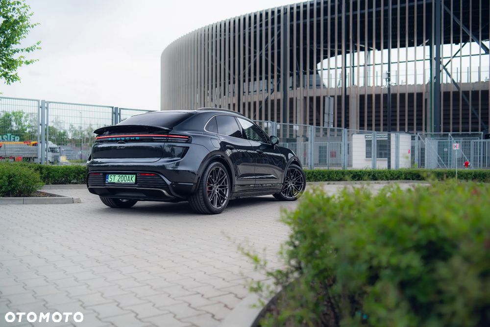 Porsche Macan - 5