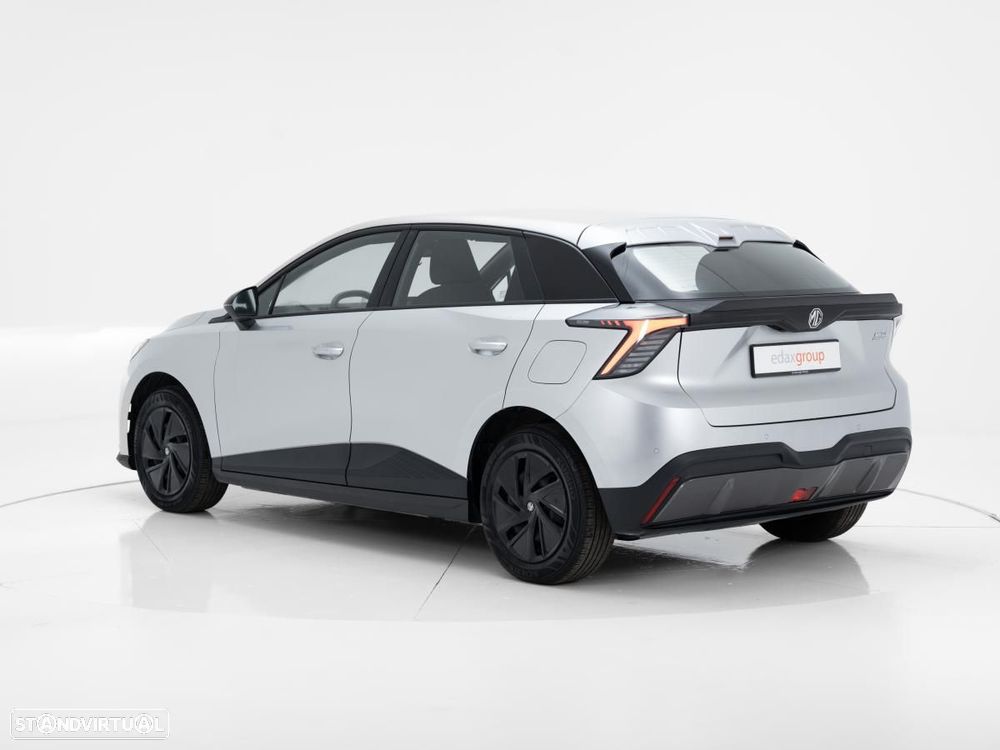 MG MG4 51 kWh Standard - 5