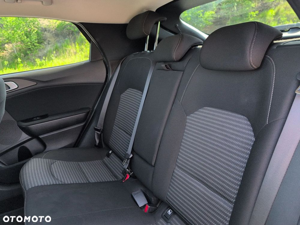 Kia XCeed 1.5 T-GDI M DCT - 16