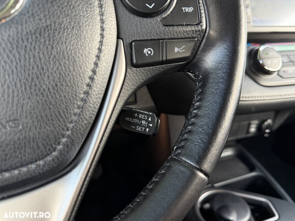 Toyota RAV4 2.0 D-4D 4x2 Start-Stop Edition-S - 22