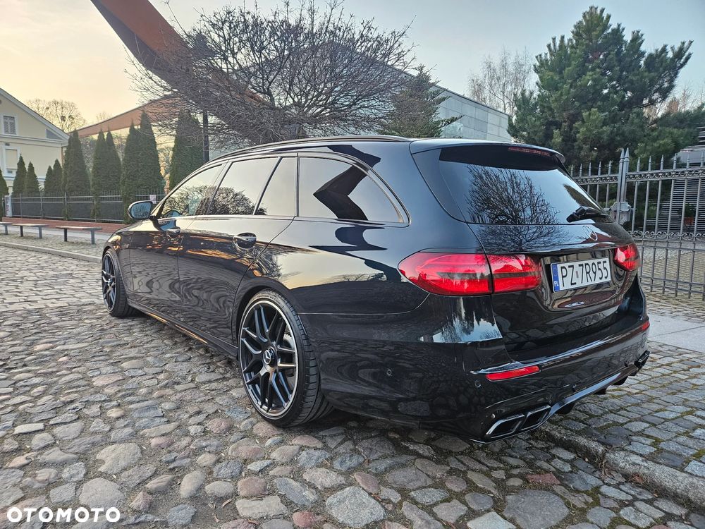 Mercedes-Benz Klasa E 400 4Matic 9G-TRONIC AMG Line - 5