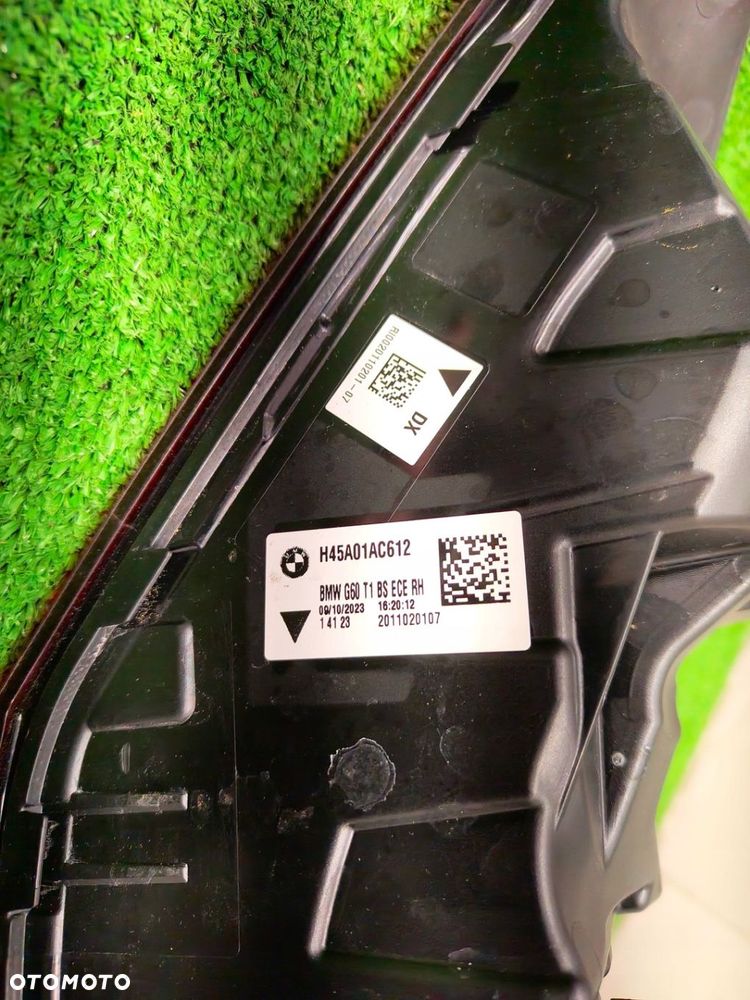 BMW 5 G60 LAMPA TYŁ EU PRAWA LEWA 5A01AC6 5A01AC5 - 6