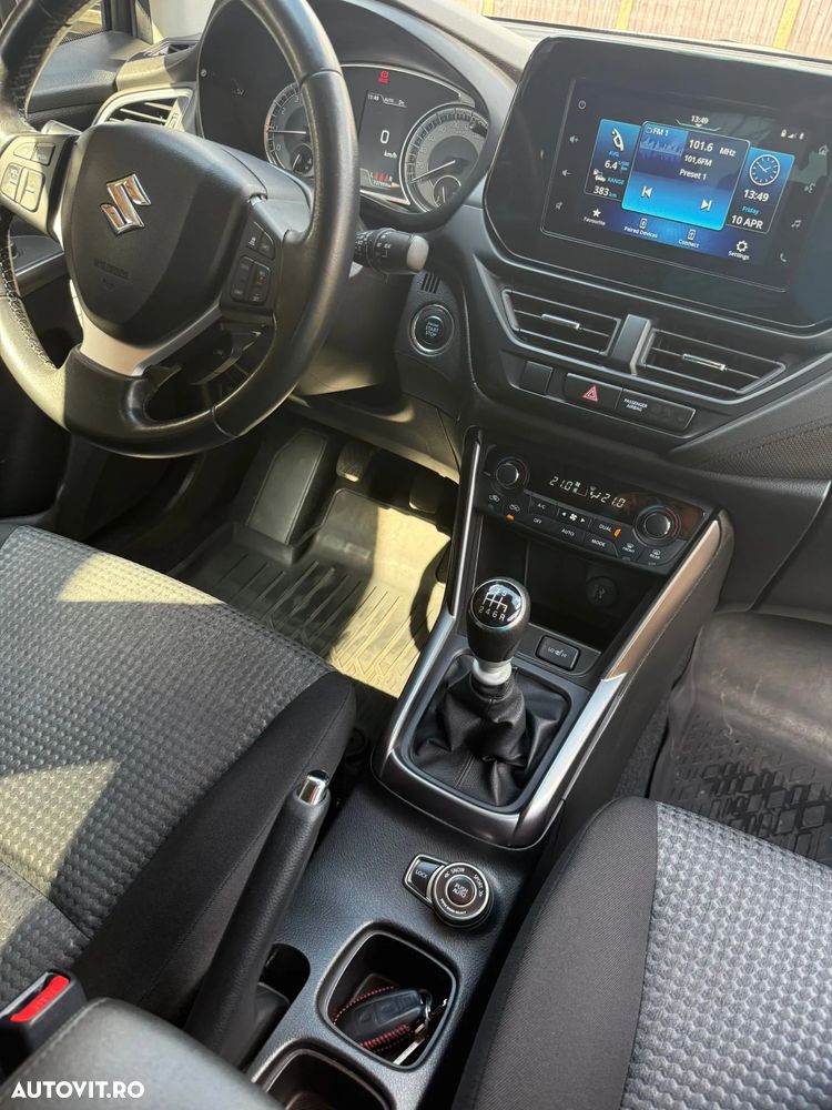 Suzuki S-Cross - 14