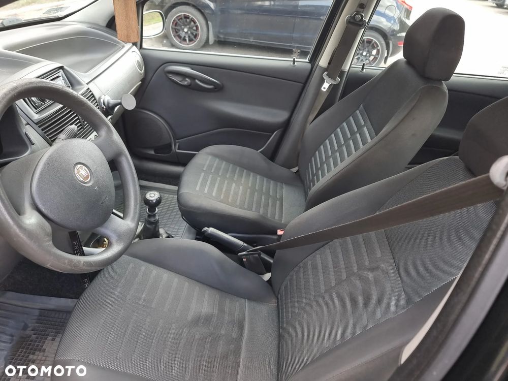 Fiat Punto - 7