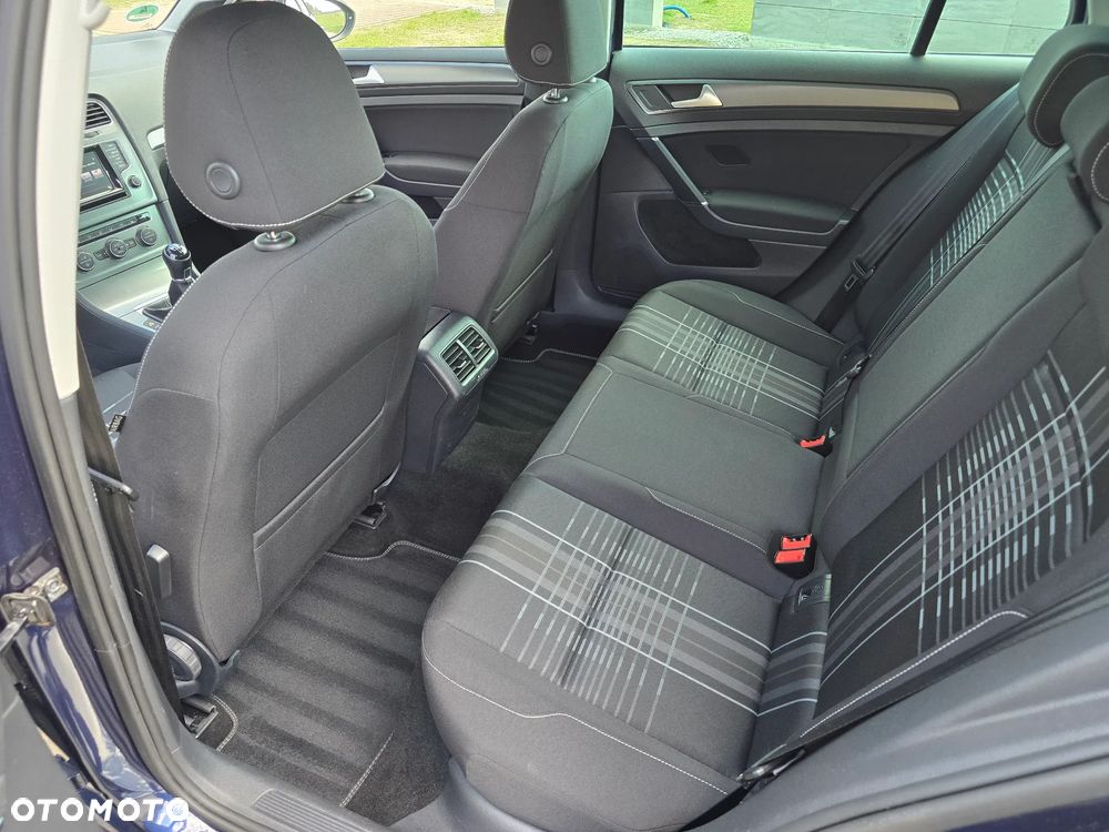 Volkswagen Golf 1.4 TSI BlueMotion Technology Lounge - 34