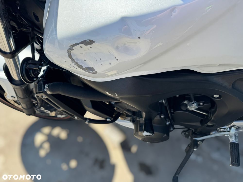 Yamaha FZ6 - 8