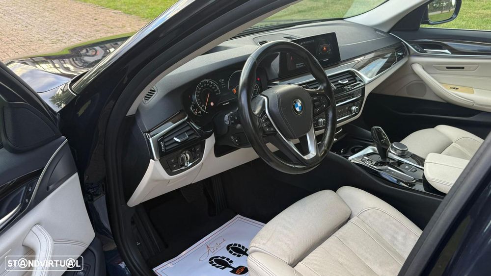 BMW 530 d Line Luxury Auto - 9