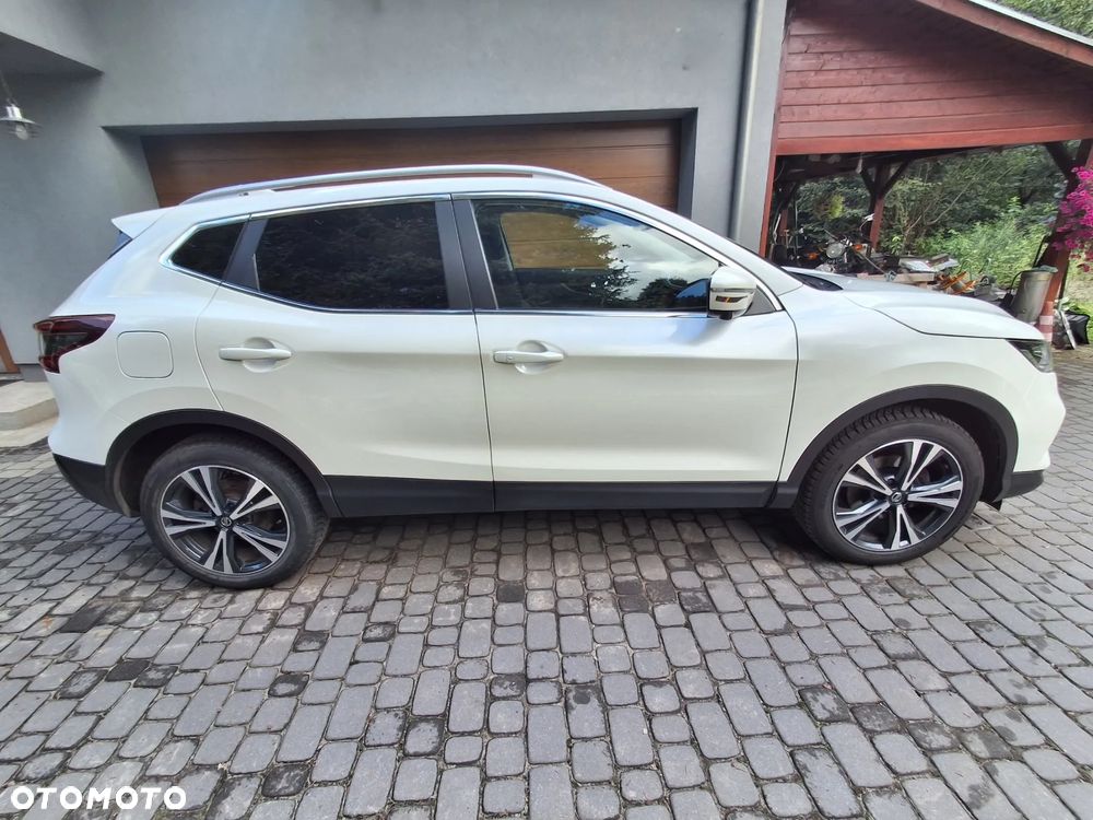 Nissan Qashqai 1.3 DIG-T N-Connecta - 3