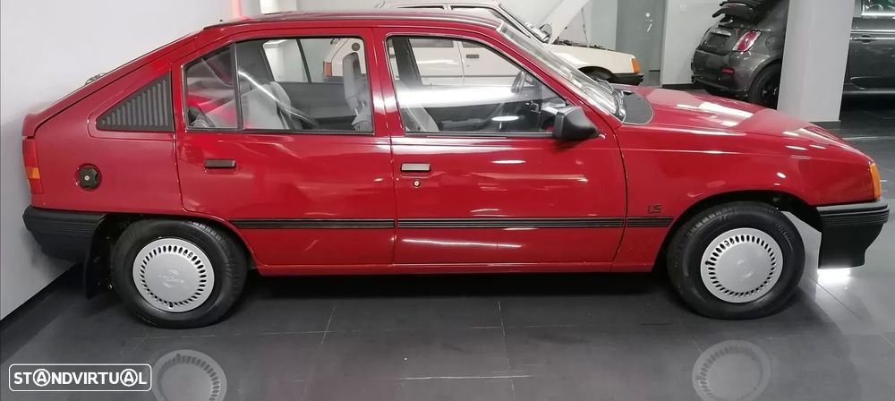 Opel Kadett 1.3 LS - 5