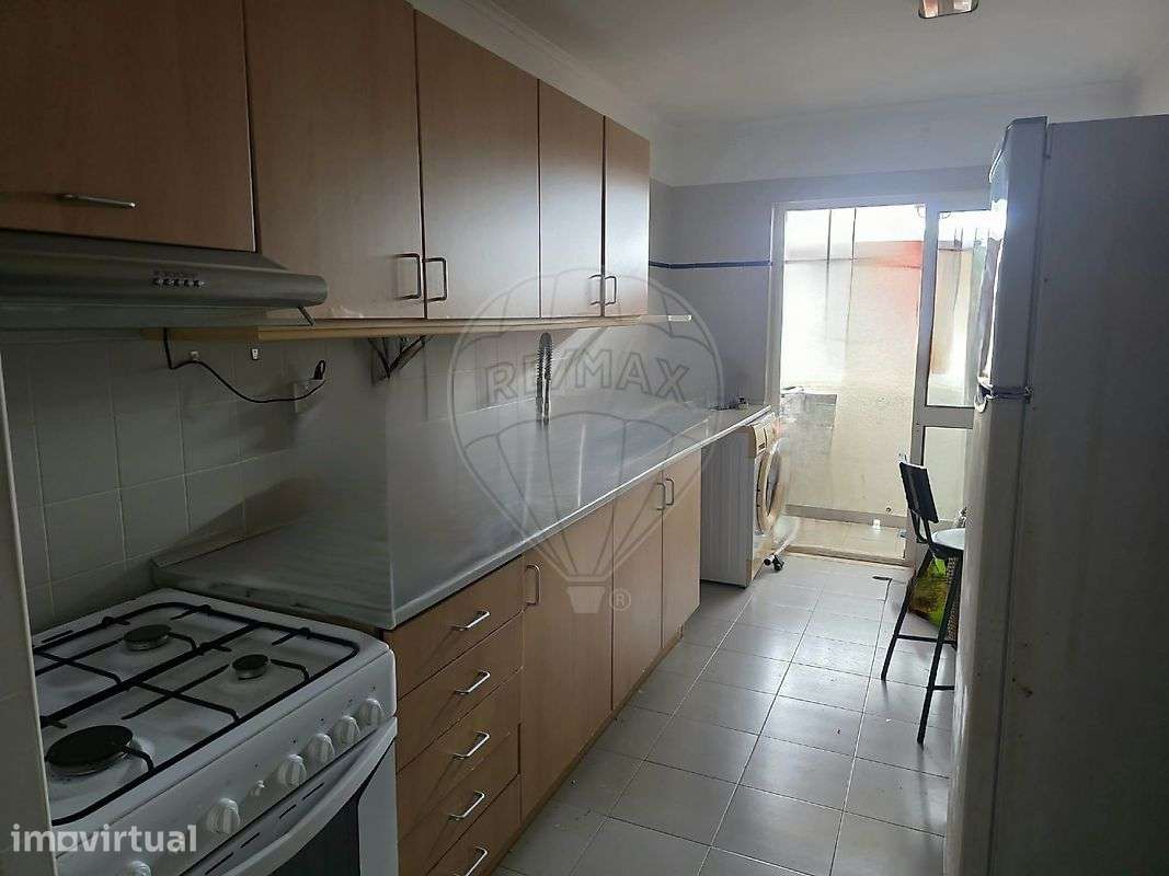 Apartamento T2 para arrendamento - Grande imagem: 2/3