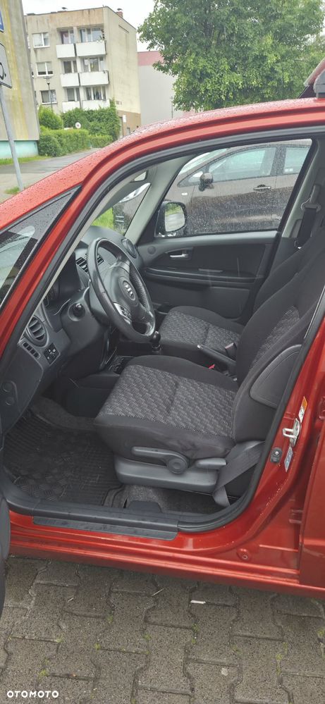 Suzuki SX4 1.6 VVT 4x2 Comfort - 2