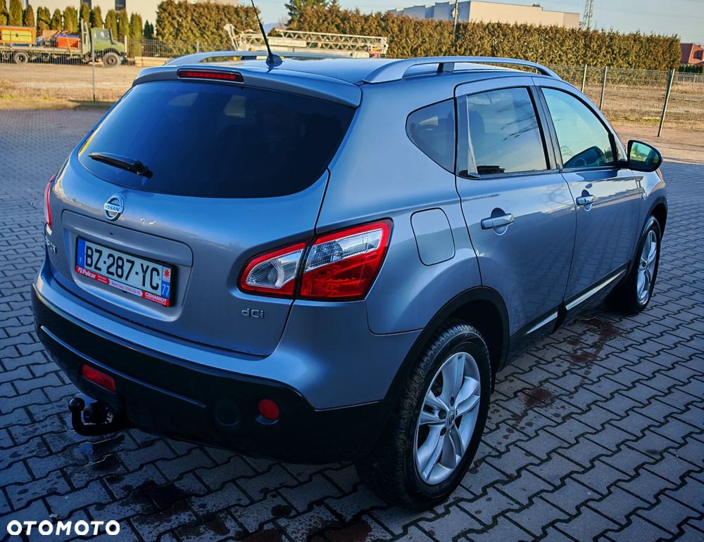Nissan Qashqai 2.0 dCi 4 x 4 DPF tekna - 6