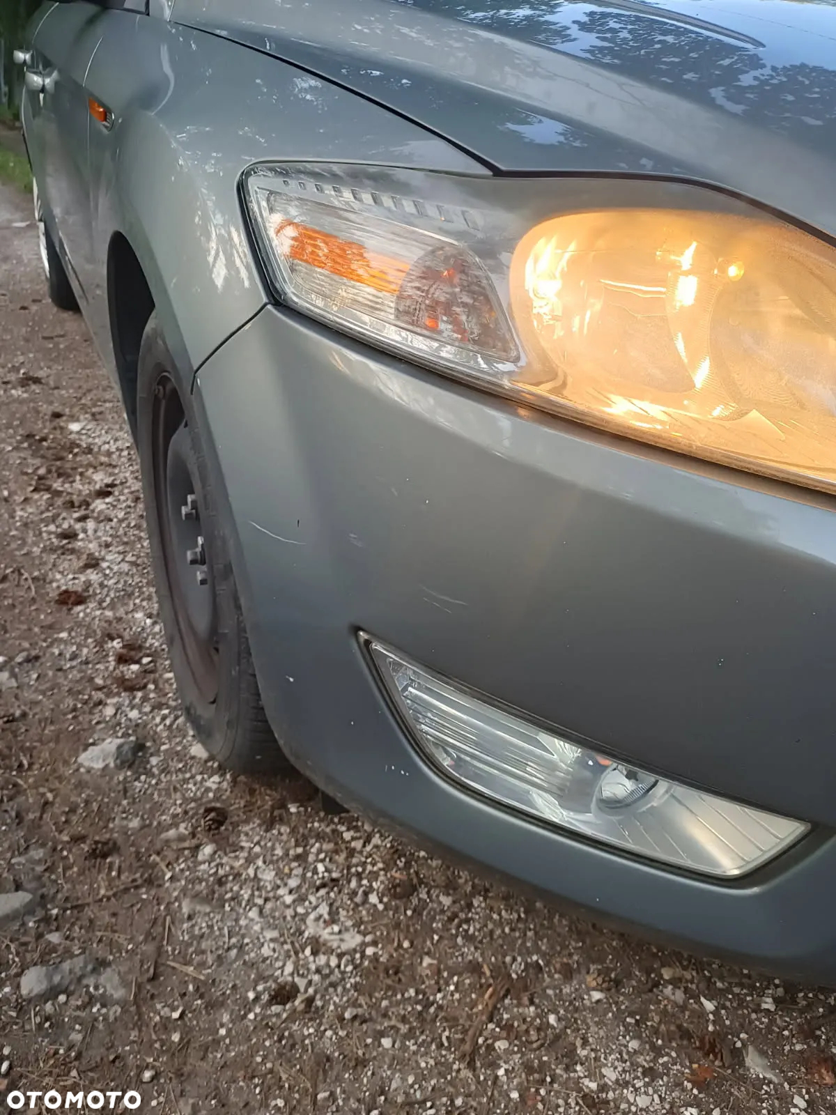 Ford Mondeo - 12