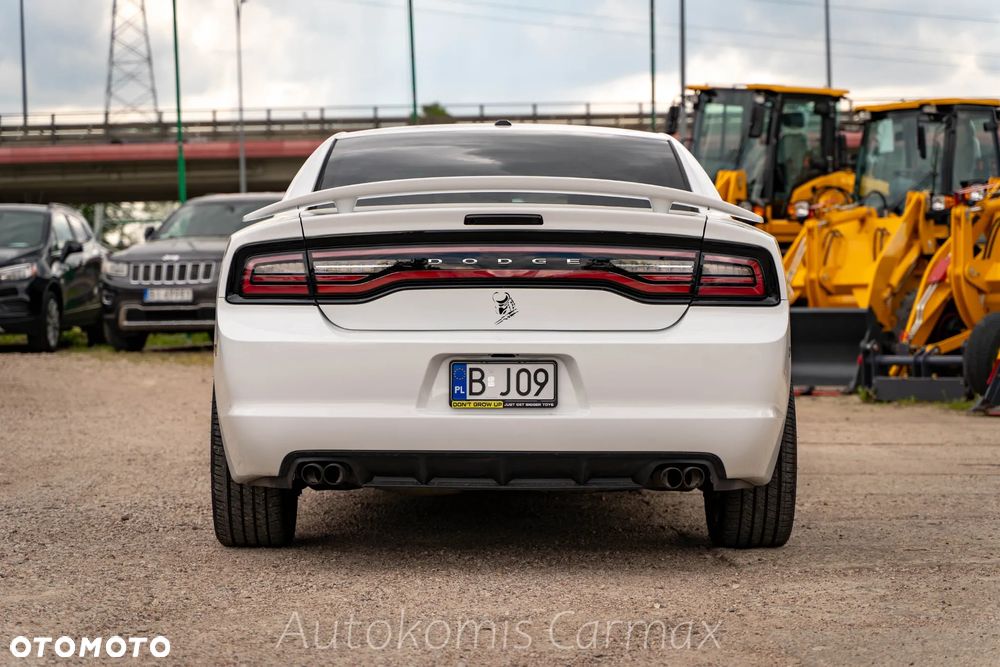 Dodge Charger - 9