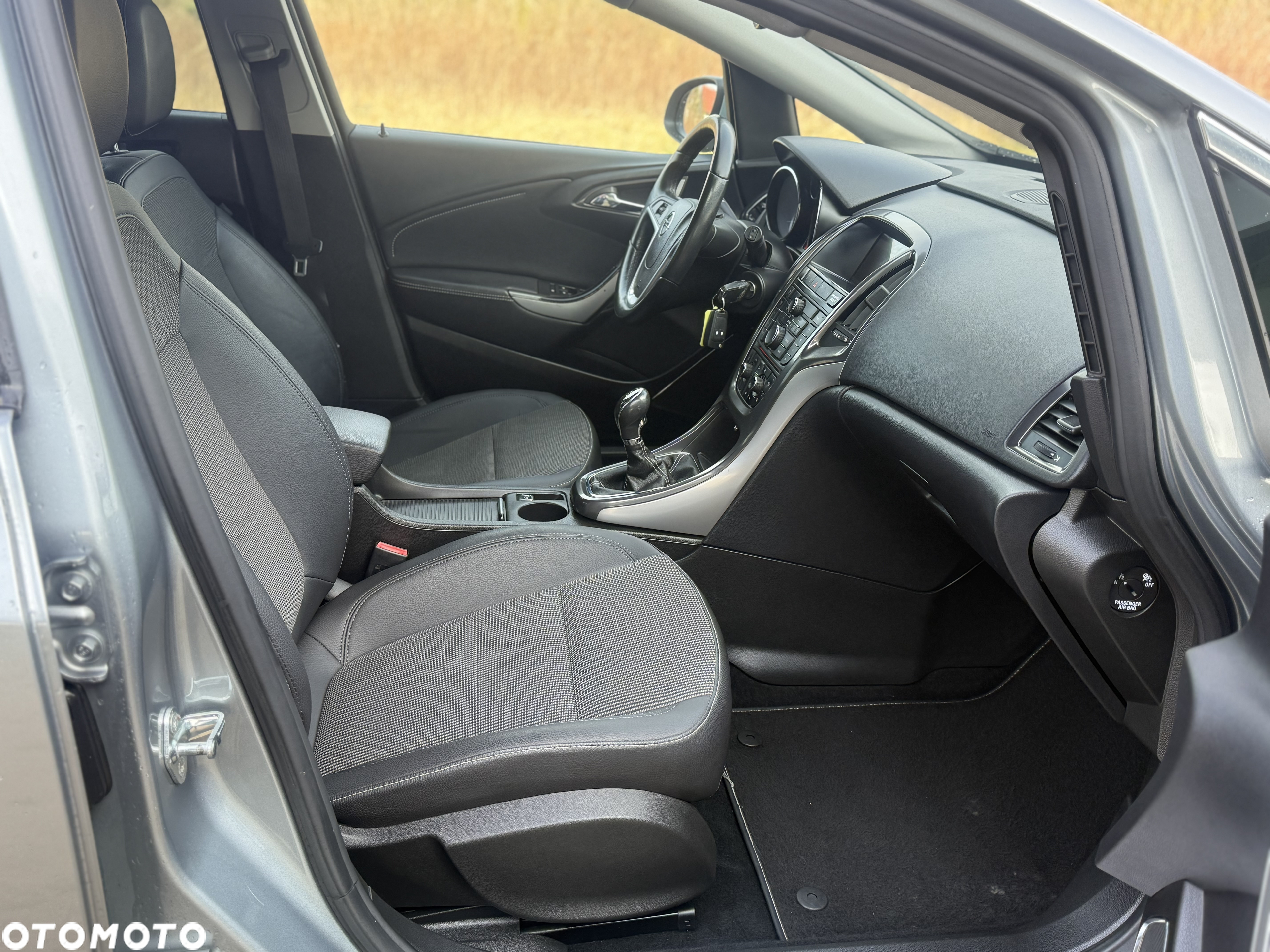 Opel Astra 1.4 Turbo Cosmo - 9