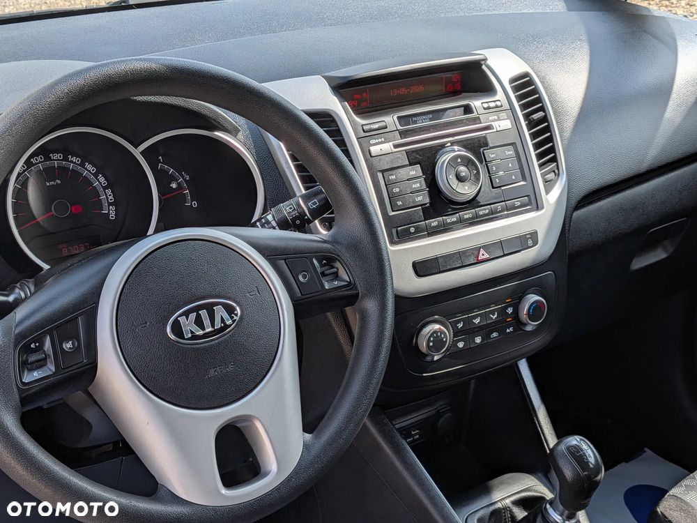 Kia Venga 1.4 Business Line - 25