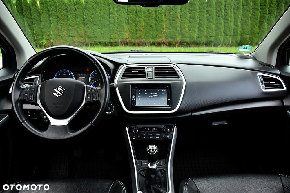 Suzuki SX4 S-Cross 1.6 DDiS 4x4 Comfort+ - 14