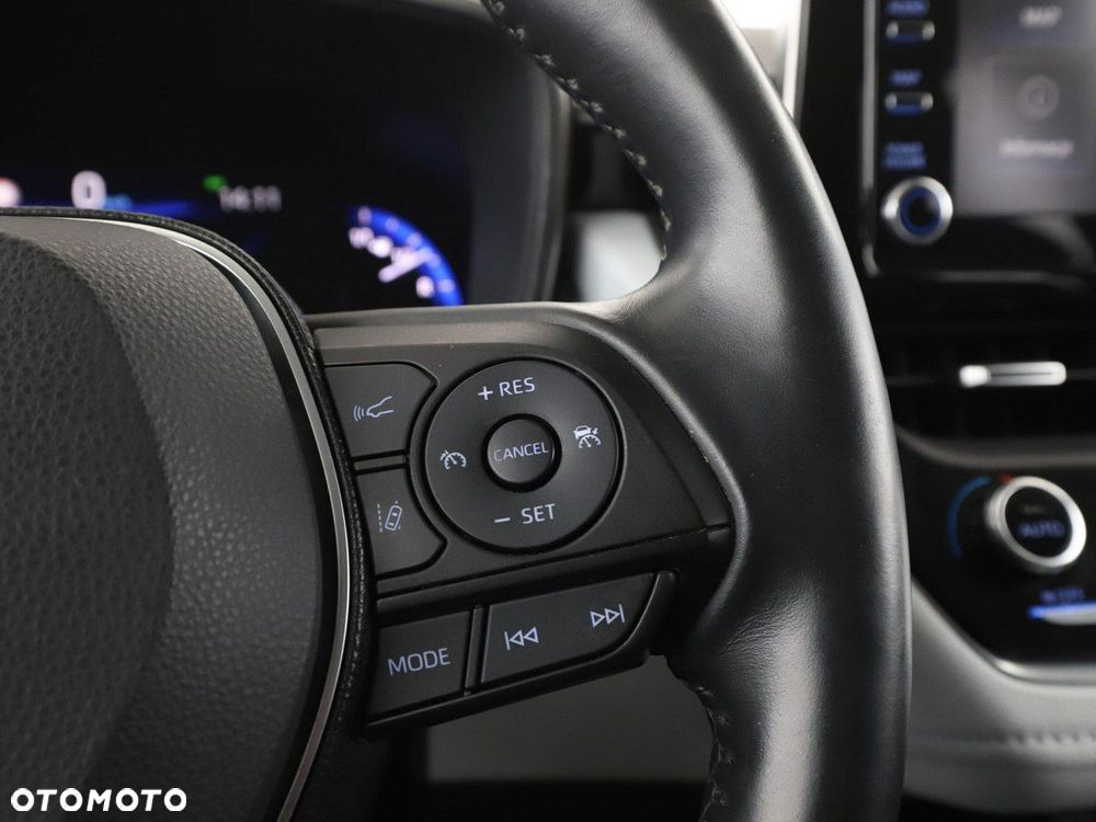Toyota Corolla 2.0 Hybrid Executive - 30