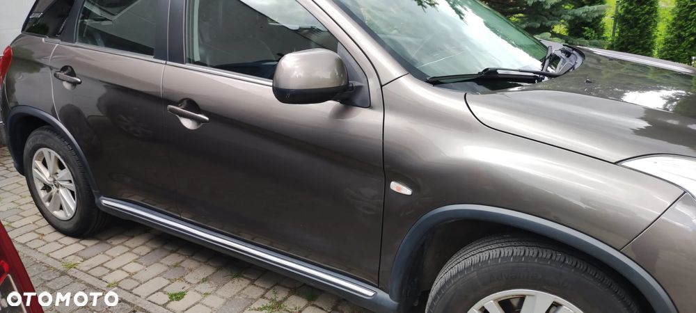 Citroën C4 1.6 HDi Exclusive - 5