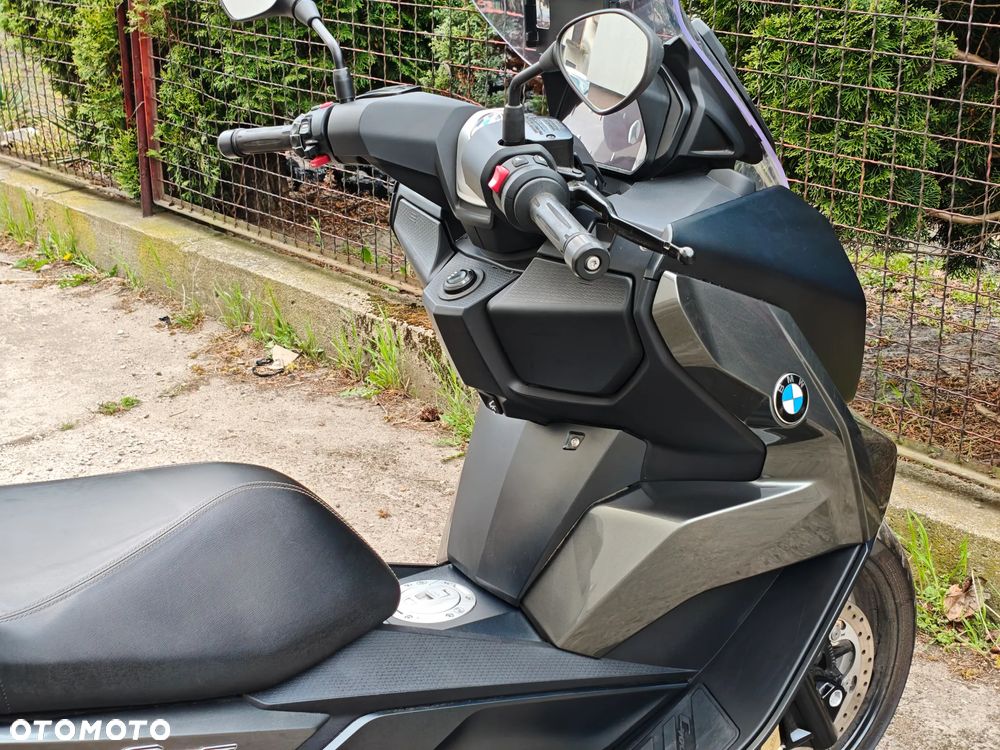 BMW C 400 GT - 11