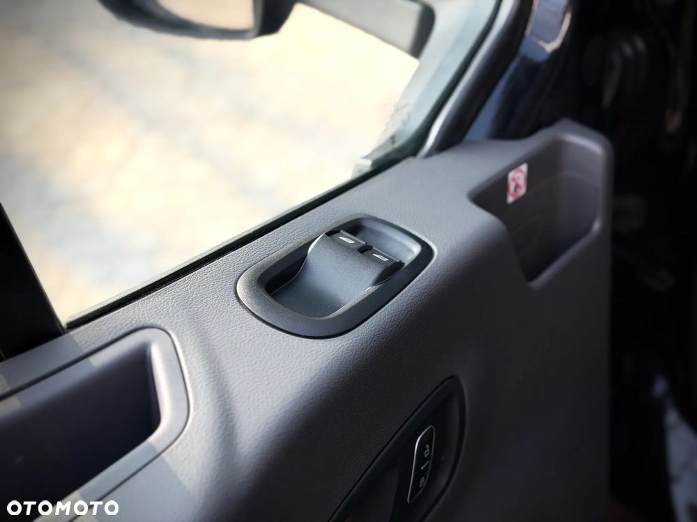 Ford Transit - 20