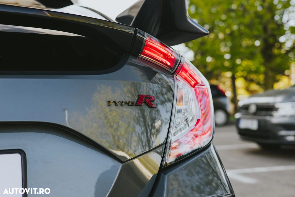 Honda Civic Type R 2.0 VTEC Turbo Ultimate Edition - 18