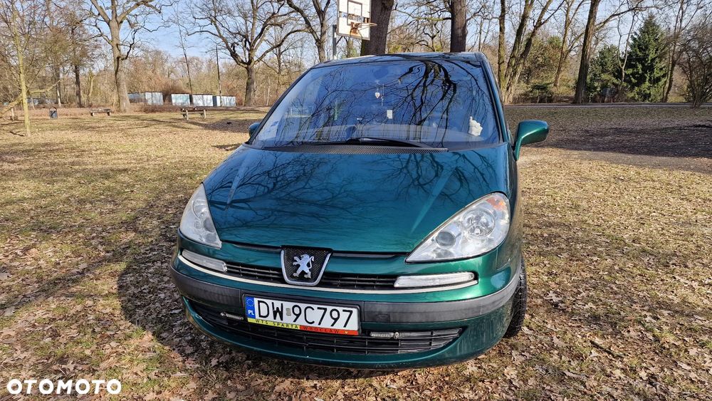 Peugeot 807 2.2 HDi ST - 1