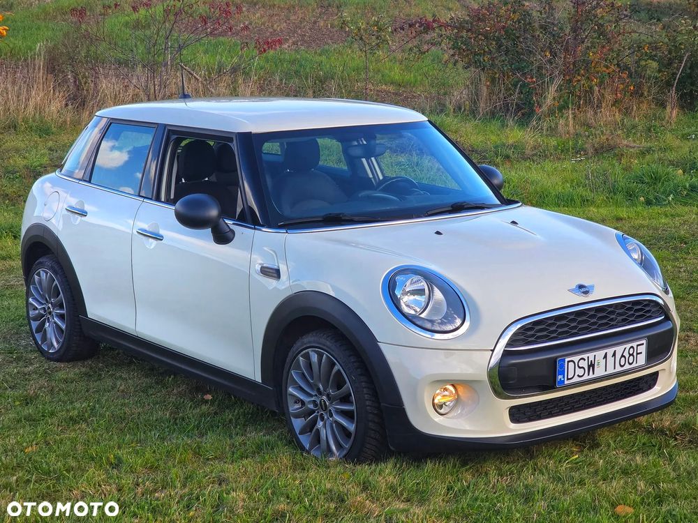 Mini One 2015 photo 3