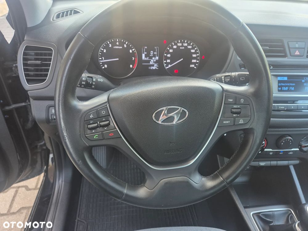 Hyundai i20 1.2 Classic - 12