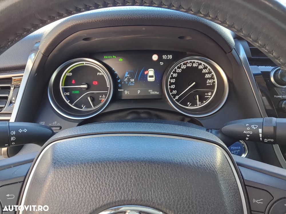 Toyota Camry 2.5 Hybrid Dynamic - 5