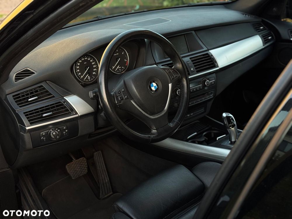 BMW X5 3.0d - 12