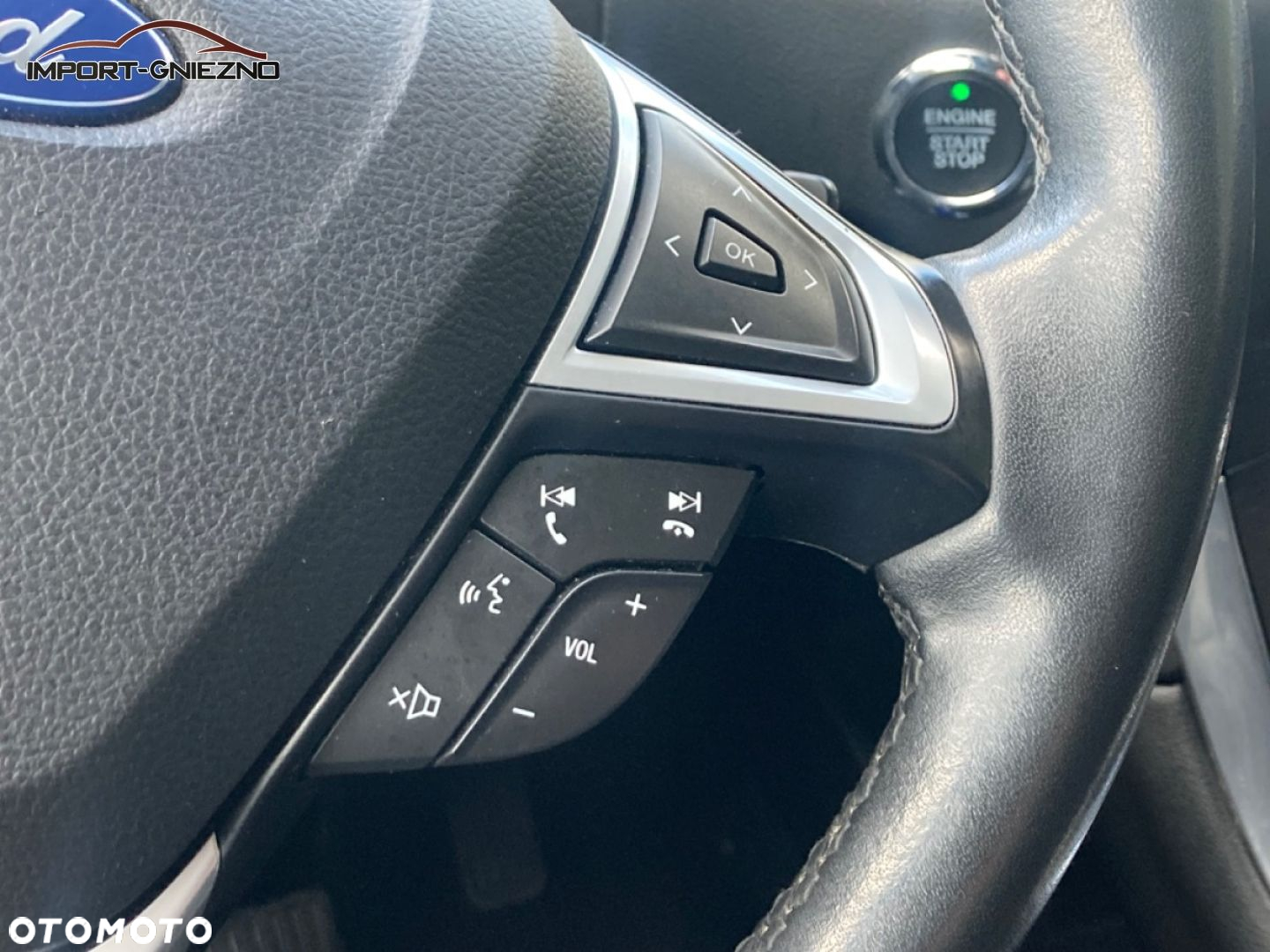 Ford S-Max - 13