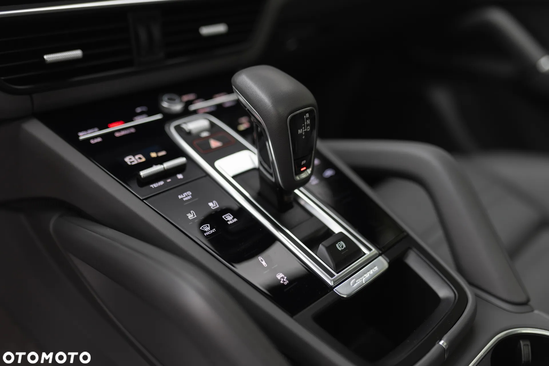 Porsche Cayenne Standard - 21