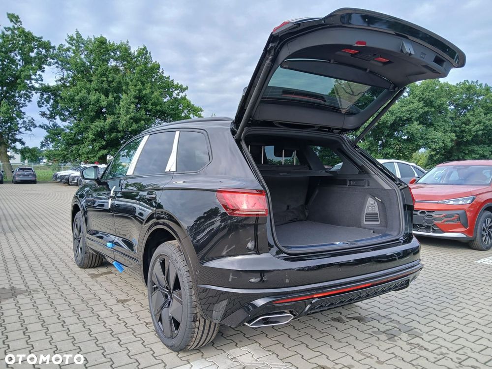Volkswagen Touareg - 8