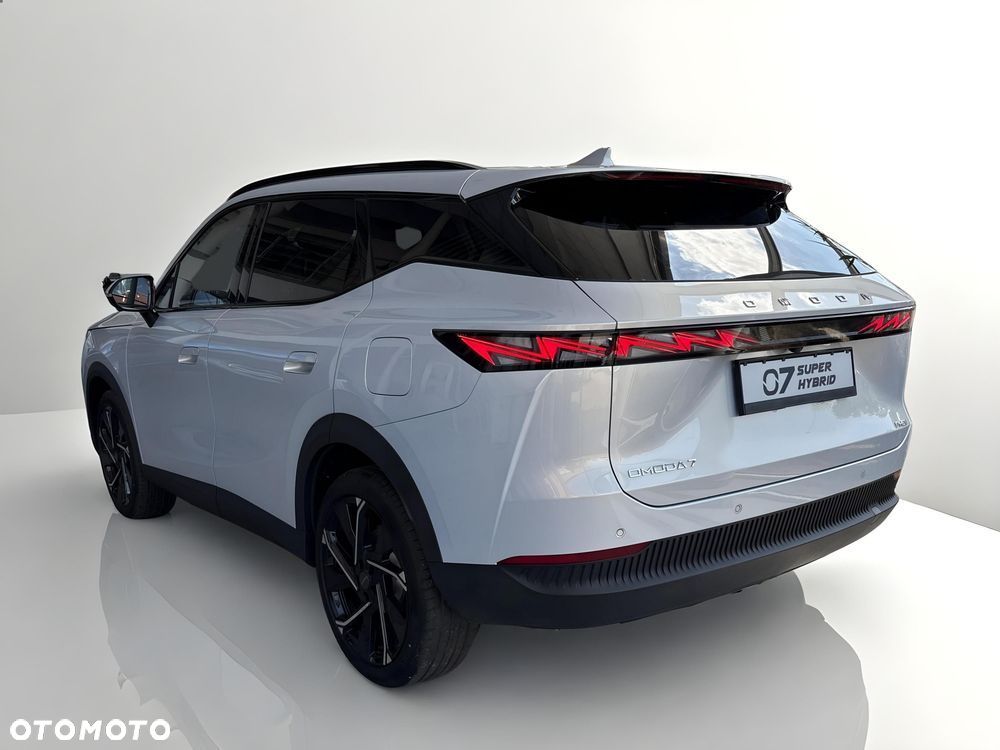 Omoda 7 1.5 T-GDi Super Hybrid Luxury - 7